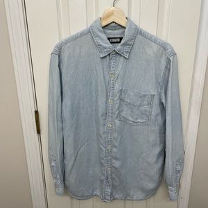 Reformation long sleeve button up chambray S